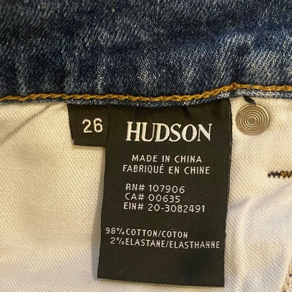 Hudson 26 (US 2) Zoeey High Rise Straight Crop Stretch Distressed Womens Jeans